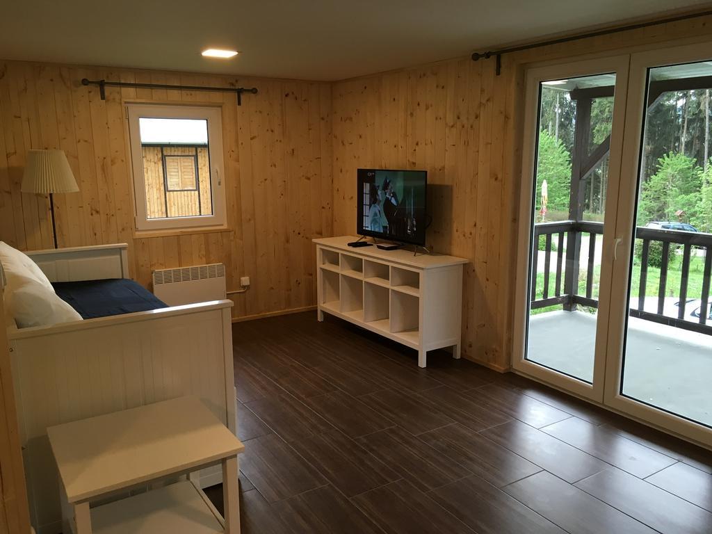 Penzion Nike Trio Riviera Otel Jedovnice Dış mekan fotoğraf